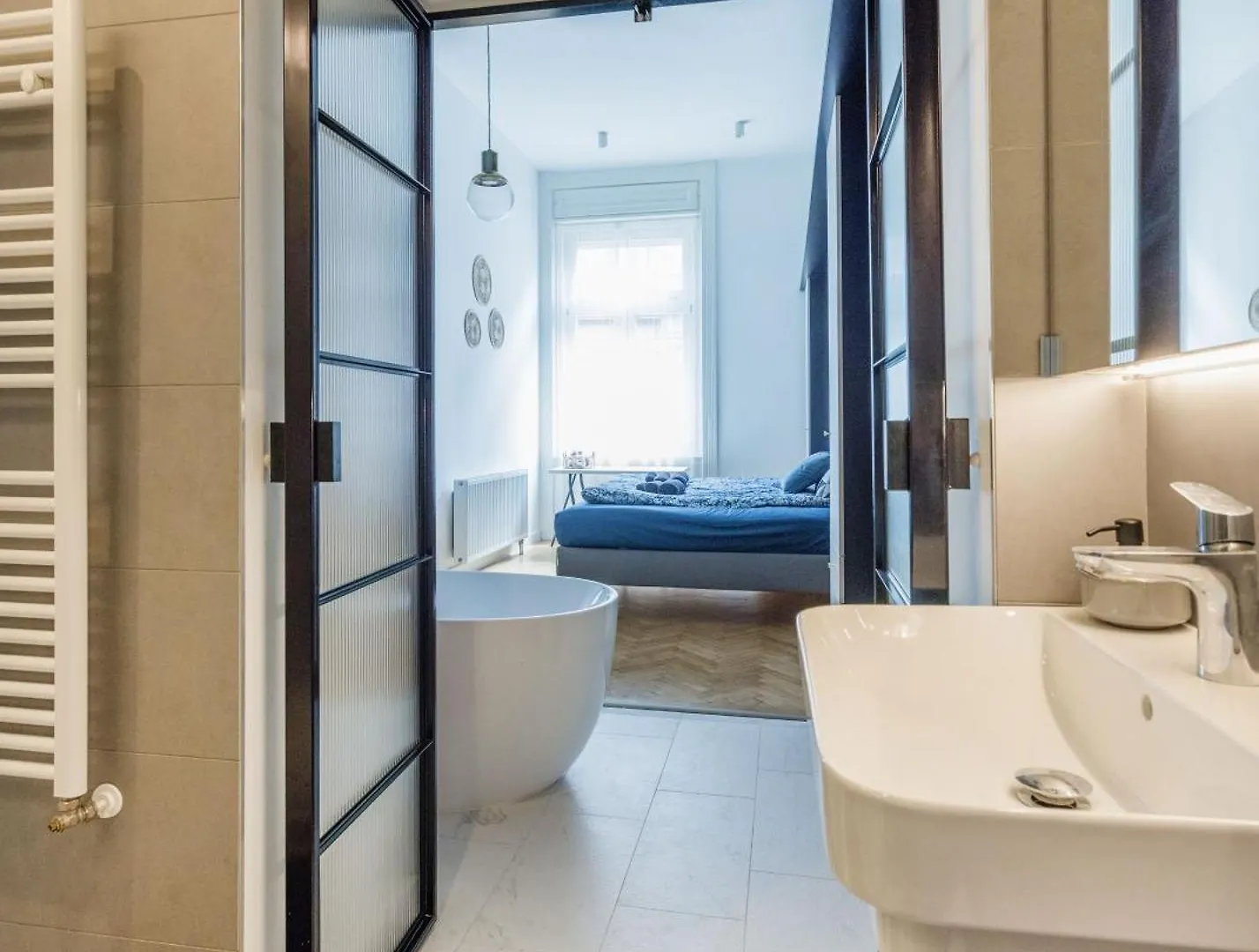Chic And Spacious Central Retreat Budapest 0*,