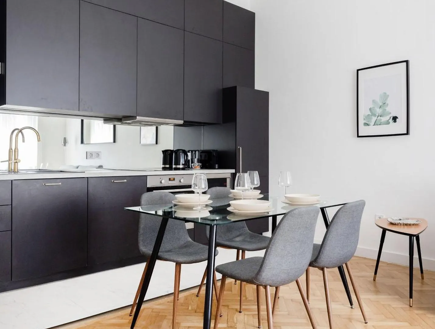 Apartment Chic And Spacious Central Retreat Budapest